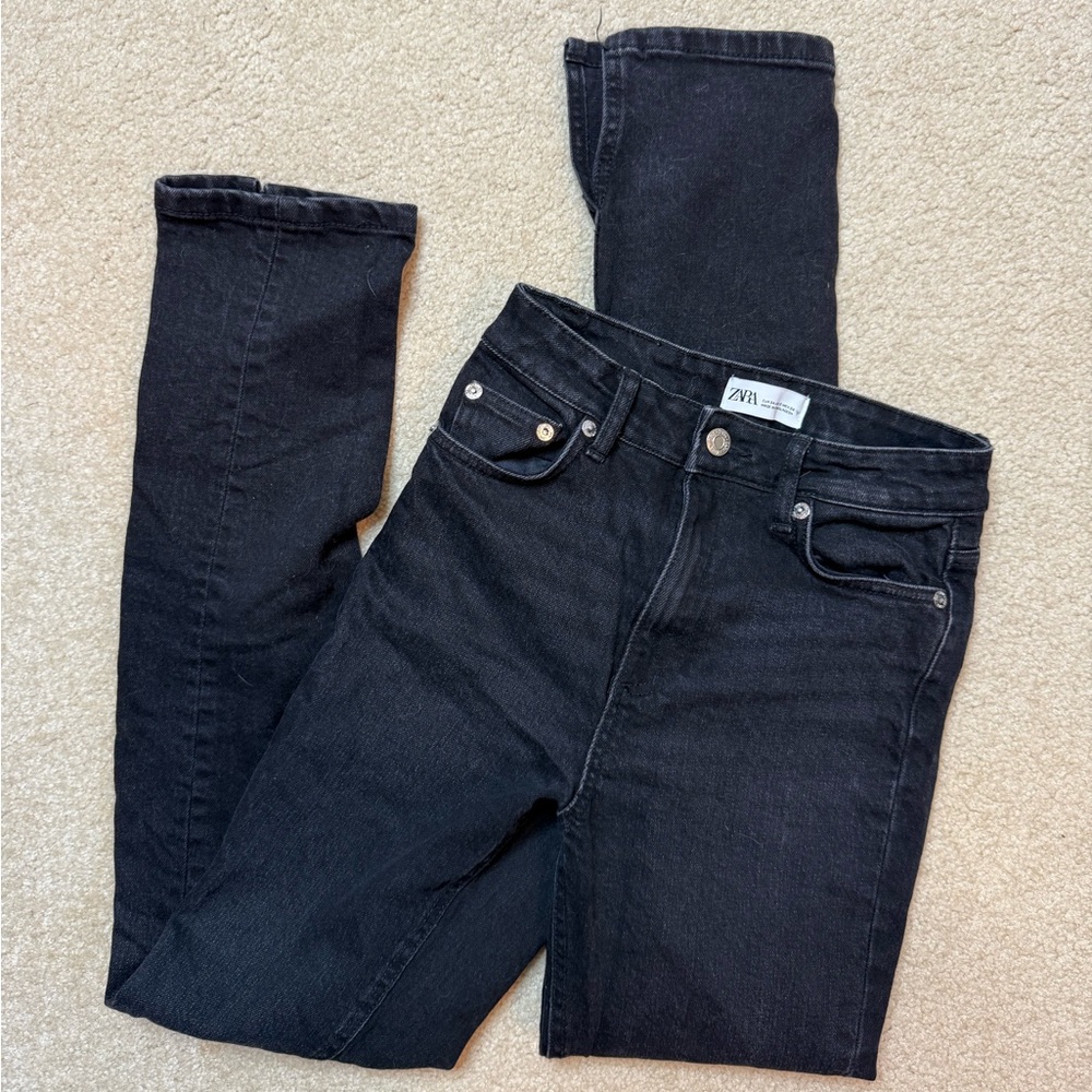 Zara Women's Dark Denim Jeans